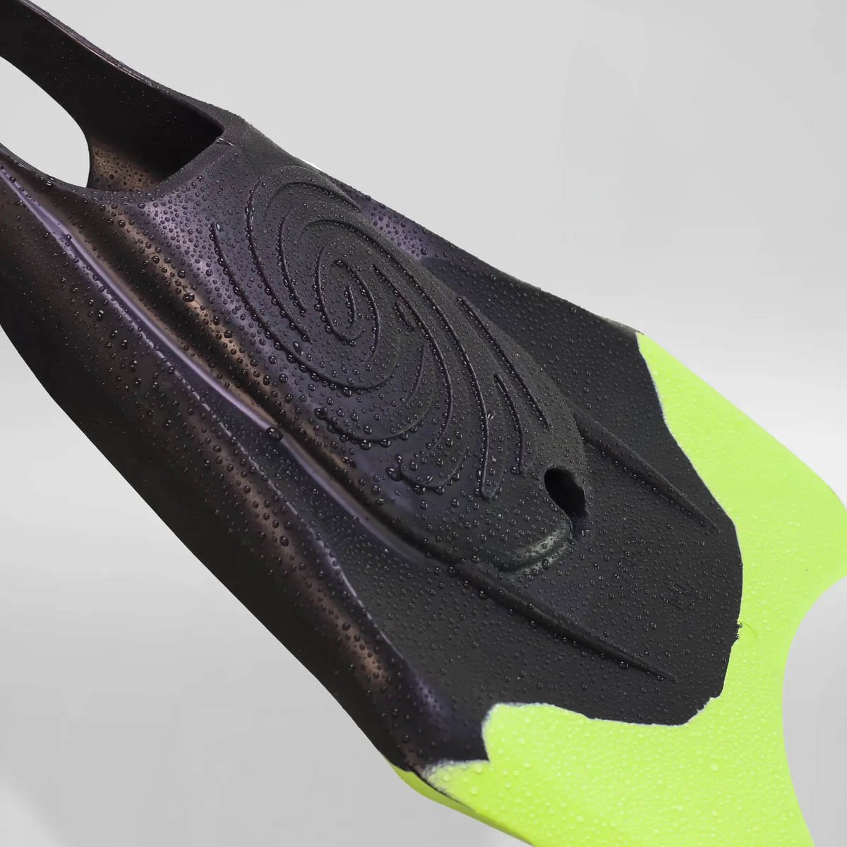 CHURCHILL Vortex - Black/Green - Made in Malasya - Imagem 5