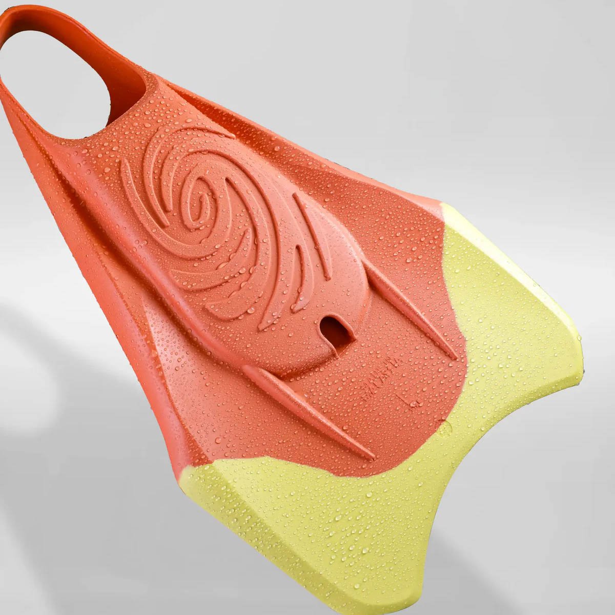 CHURCHILL Vortex - Yellow/Coral Red - Made in Malasya - Imagem 5